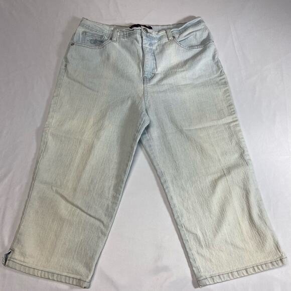 Gloria Vanderbilt Capri Denim Size 12 White Wash Embellished - Picture 1 of 12